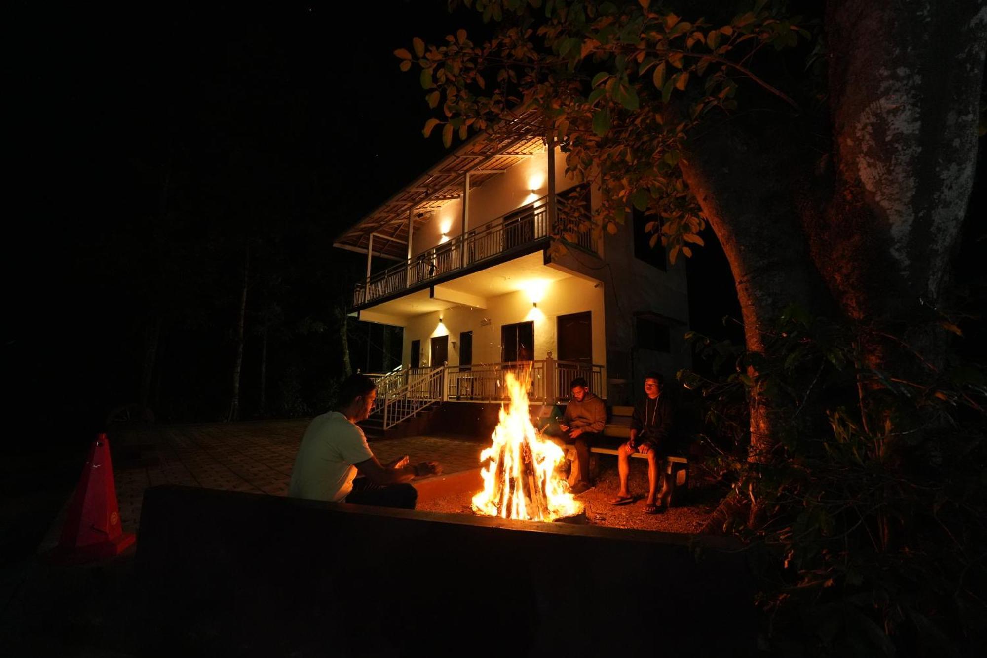 Silver Springs Homestay Chickmagalur Чикмагалур Екстер'єр фото