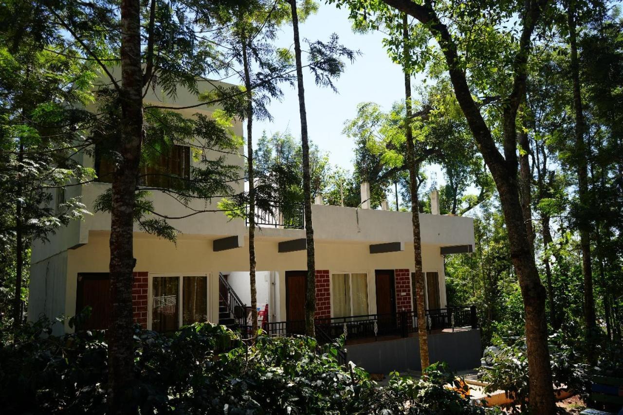 Silver Springs Homestay Chickmagalur Чикмагалур Екстер'єр фото